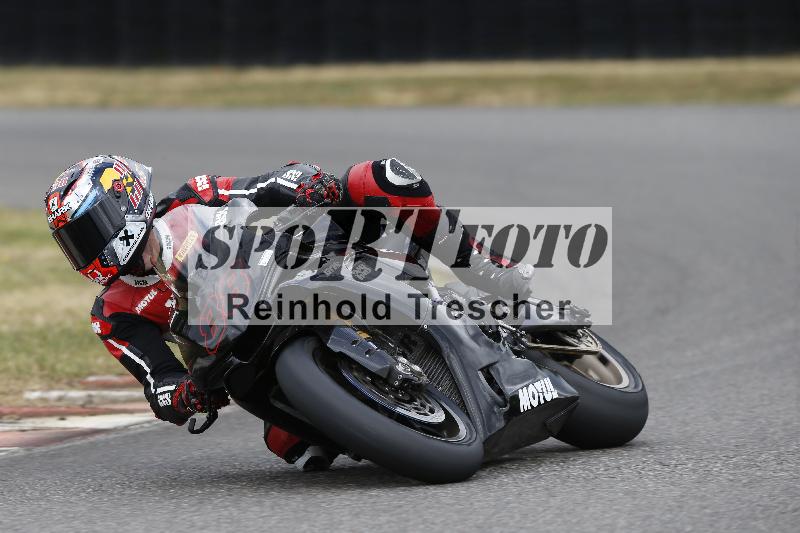 /32 07.07.2025 Plüss Moto Sport ADR/Freies Fahren/88
